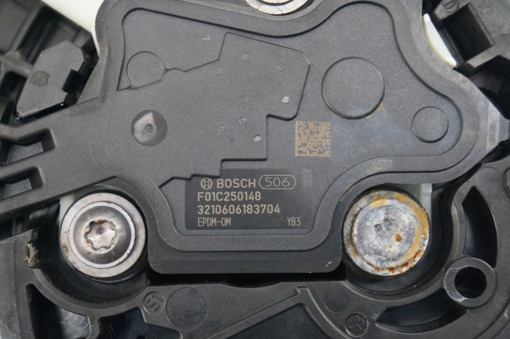 фото №8, Бак adblue насос vw golf vii 7 t-roc audi a3 8v0 5q0131877s 5q0131969e