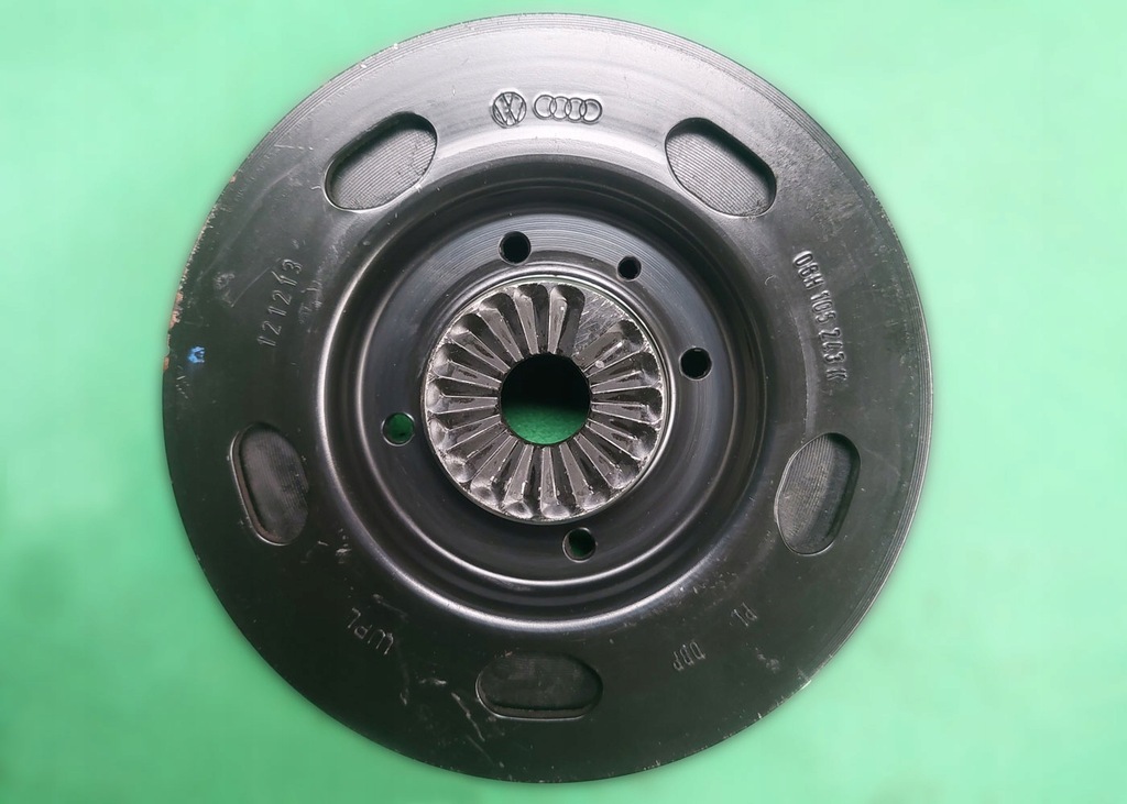 фото №1, Шків audi 06h105243k