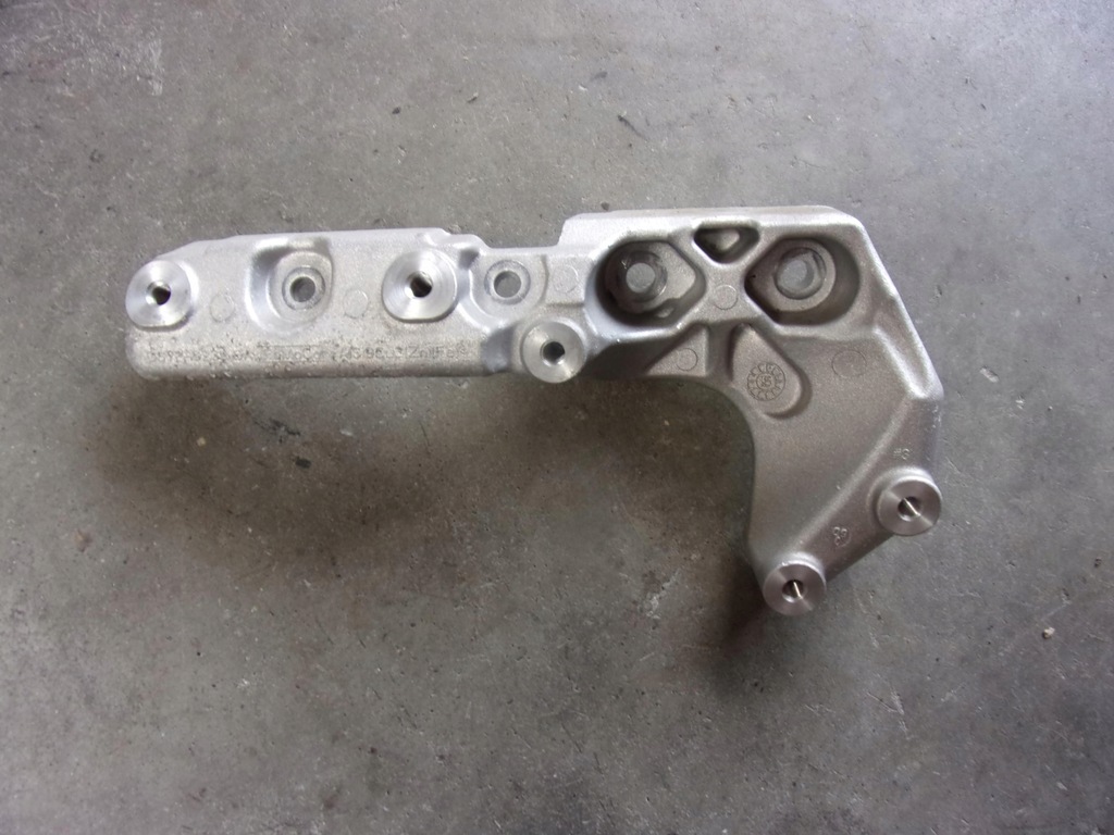 фото №1, Ford mondeo mk5 fusion 2.0 hybrid кронштейн кронштейн !!