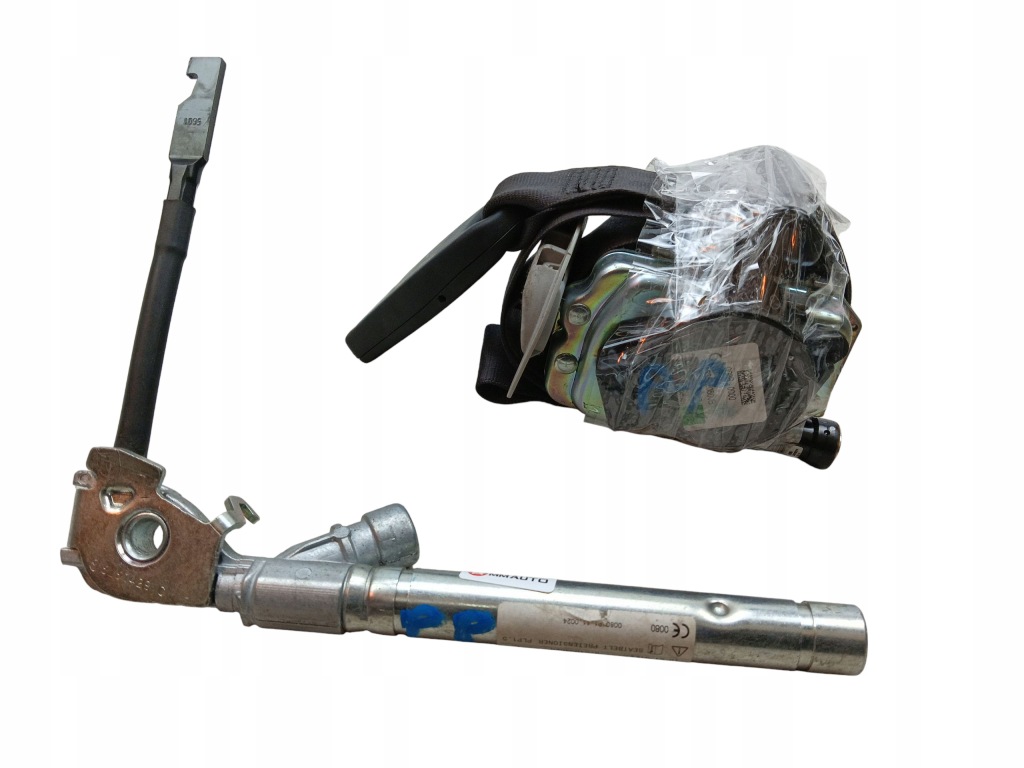 Купити Ремінь безпеки натягувач правий перед renault espace v 868849301r