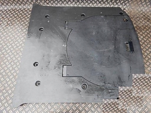 фото №1, Vw golf v 3d защита плита багажника