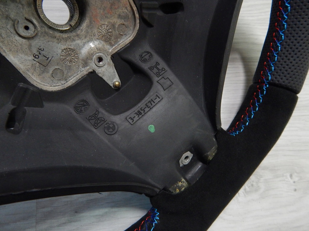 фото №9, Bmw x5 x6 e70 e71 воздуховод nowa кожа sport alcantara pod лепестки переключения