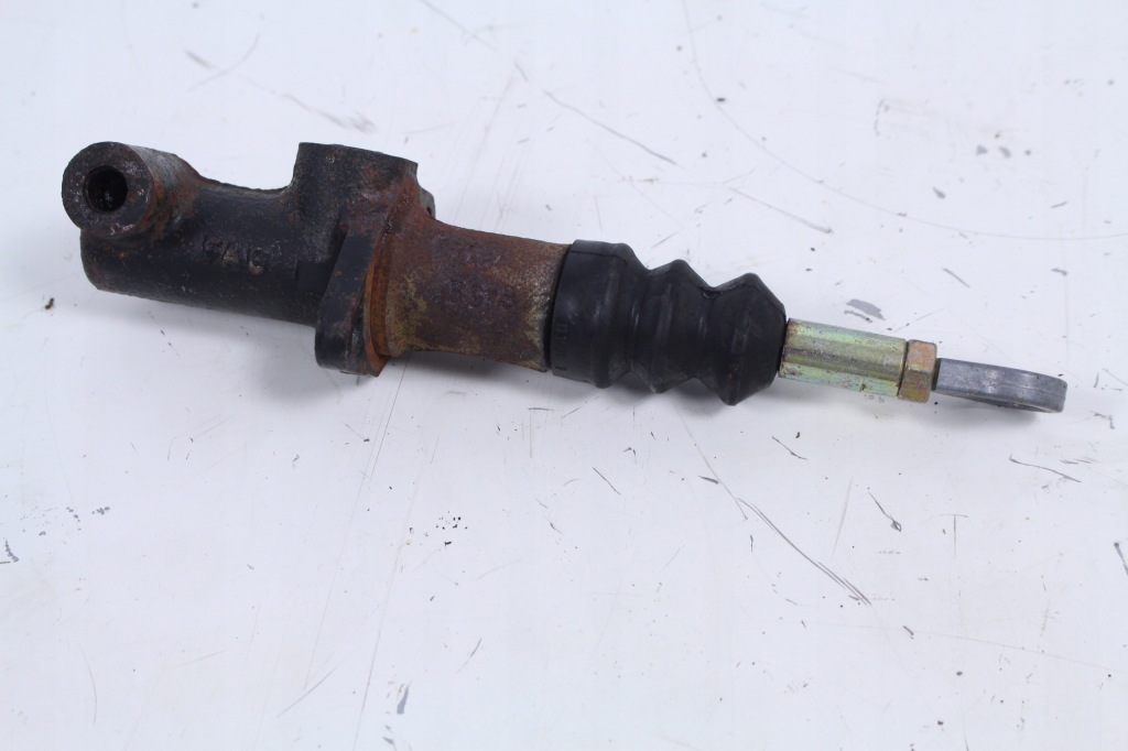 фото №3, Помпа сцепления bmw 6 e24 628