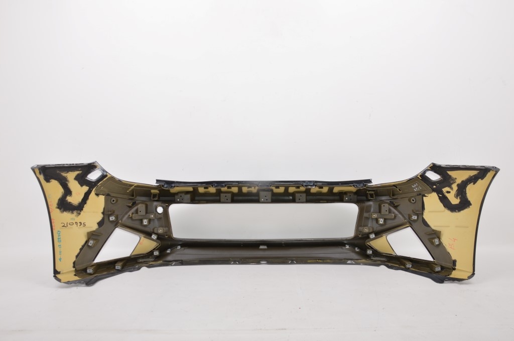 Купить Ferrari f12 berlinetta f152 бампер перед