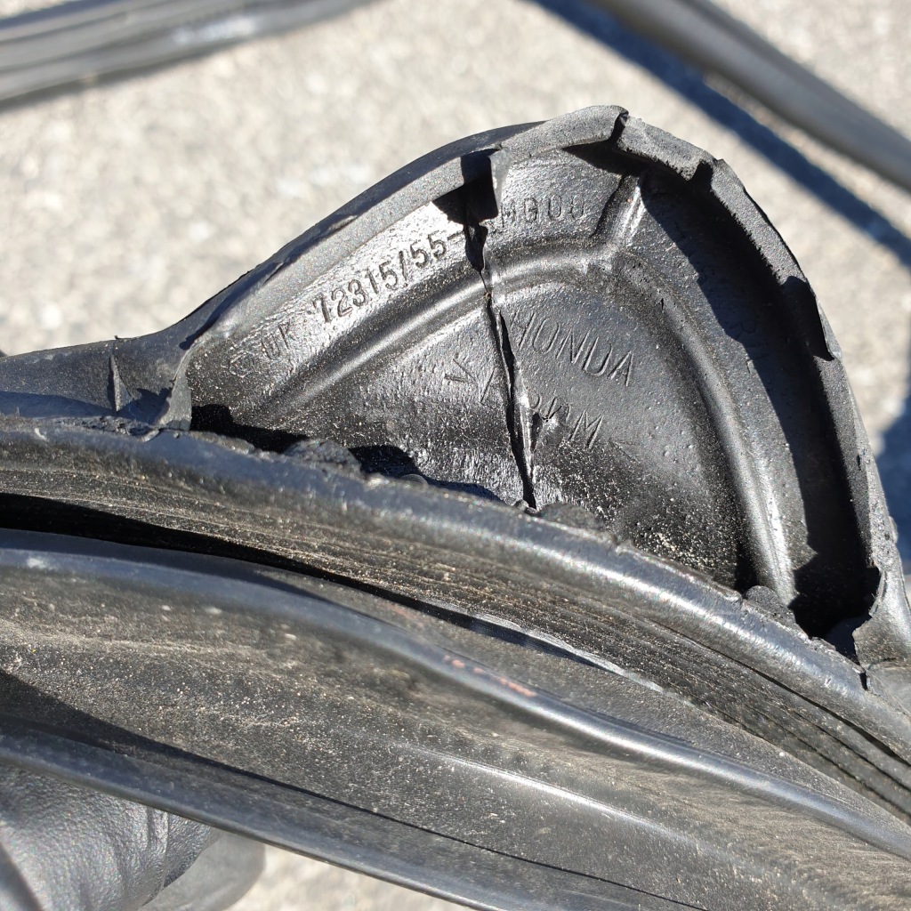 фото №15, Прокладка дверь кузовная honda civic viii 8 ufo