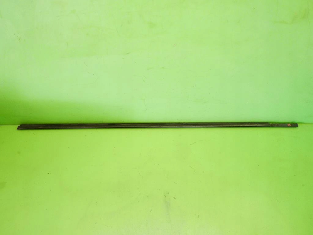 фото №5, Молдинг ущільнювач ліва renault clio iii phi hb 3d