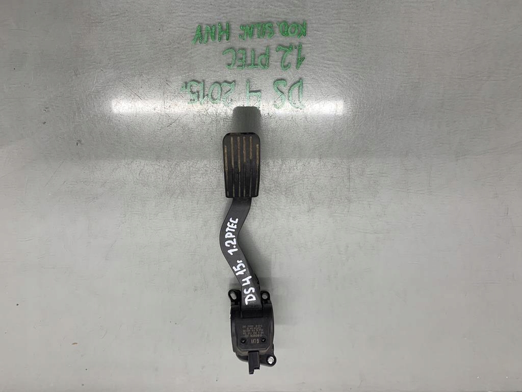 фото №1, Педаль газа потенциометр citroen ds4 1.2 thp 15 r 9671840280