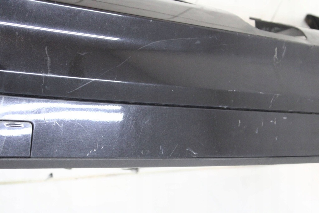 фото №10, Volvo v70 iii 2007r- бампер задняя задний 452 - код лакокрасочного покрытия