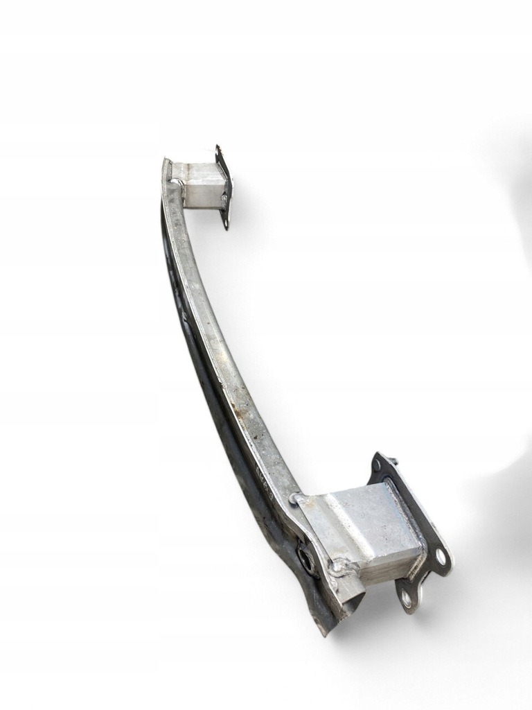 фото №10, Audi a4 s4 b9 8w 2023 поперечина бампера заднего