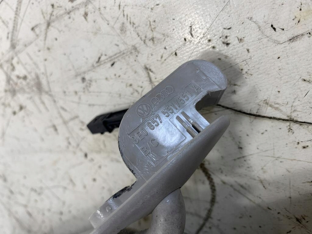 фото №5, Защита солнцезащитная правая europa audi a4 b7 8e0857551