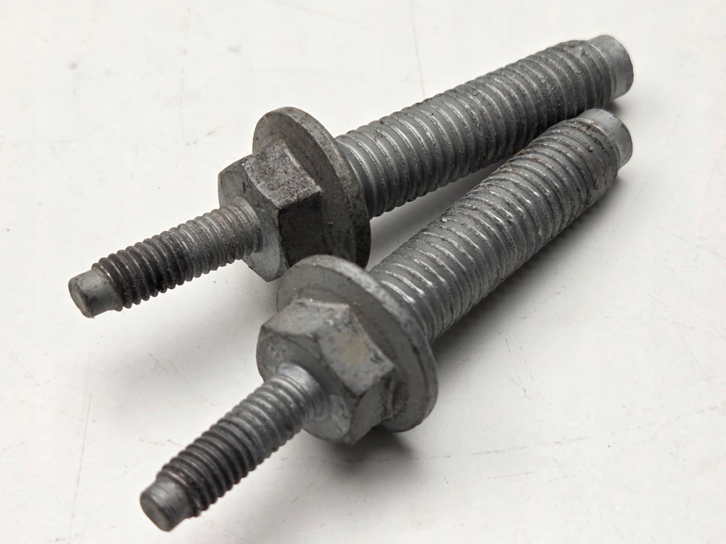 Купити Ford focus mk4 болт шпилька гайка