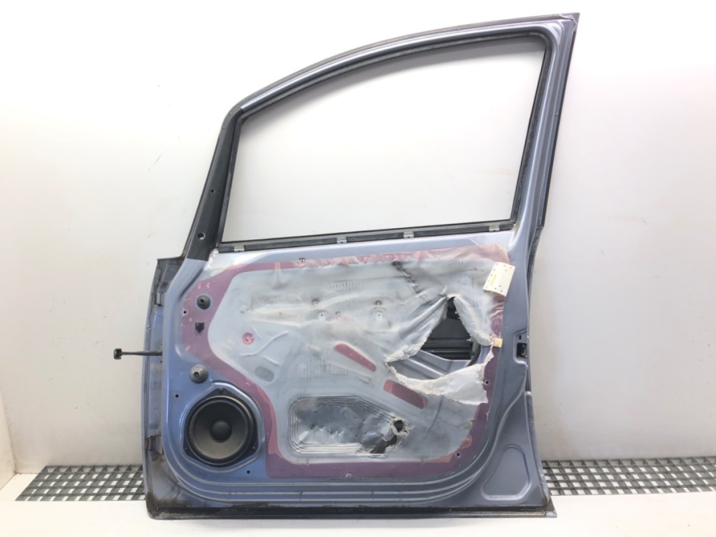 Дверь правый перед opel zafira b minivan 05-15 Недорого