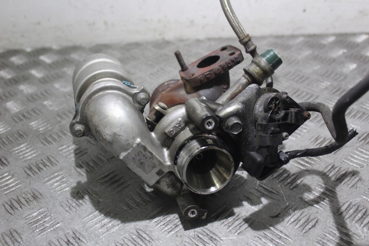 Купити Турбонагнітач ford fiesta vii mk7 1.5tdci