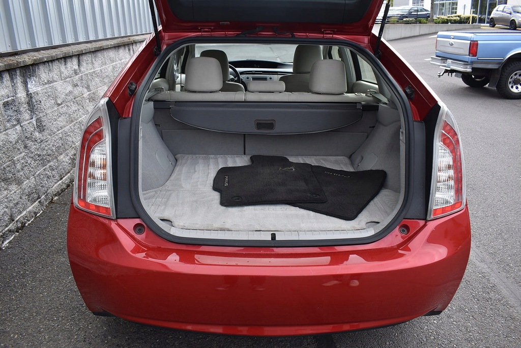 фото №9, Шторка багажника czarna 6491047060c0 toyota prius iv xw50 2015-2023