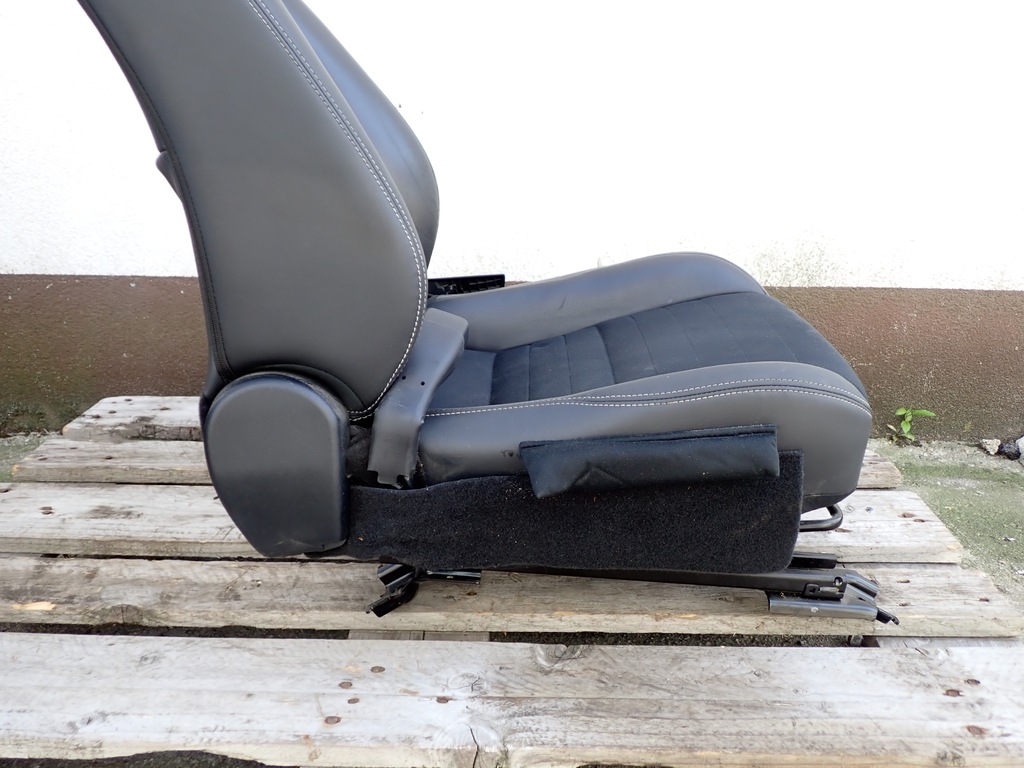 фото №9, Сиденье водителя правый полукожа lexus is iii 200t 300 po lift 2018 europa