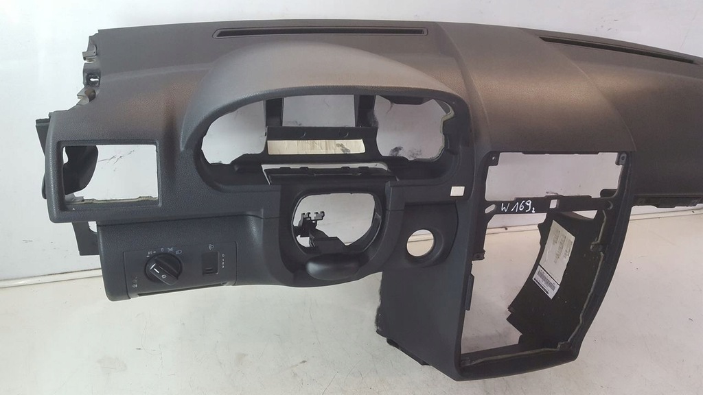 фото №7, Приборная панель консоль ремни mercedes w169