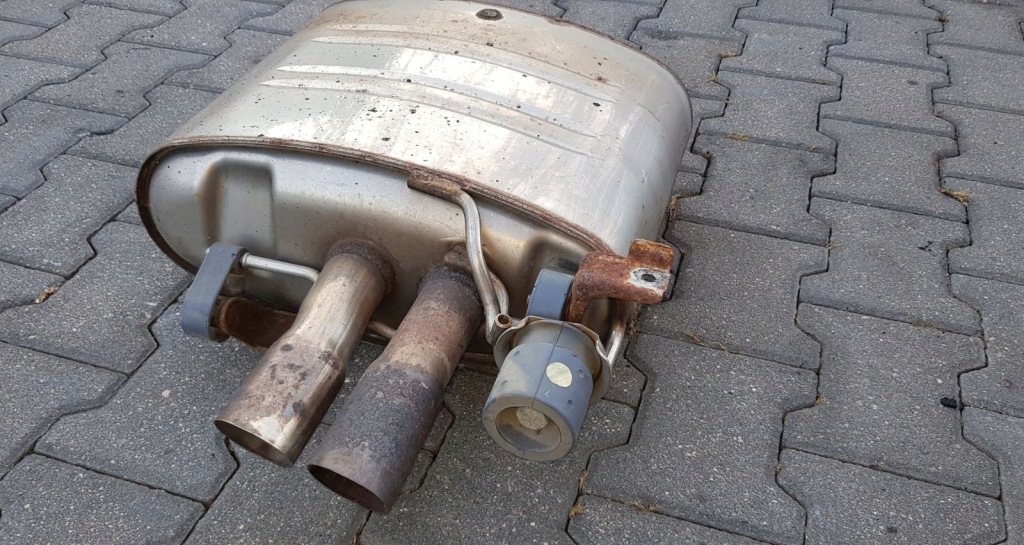 Bmw 5 e60 e61 525d 2.5 3.0 d 530d гаситель выхлоп конечный 7794041 2130309 с Разборки