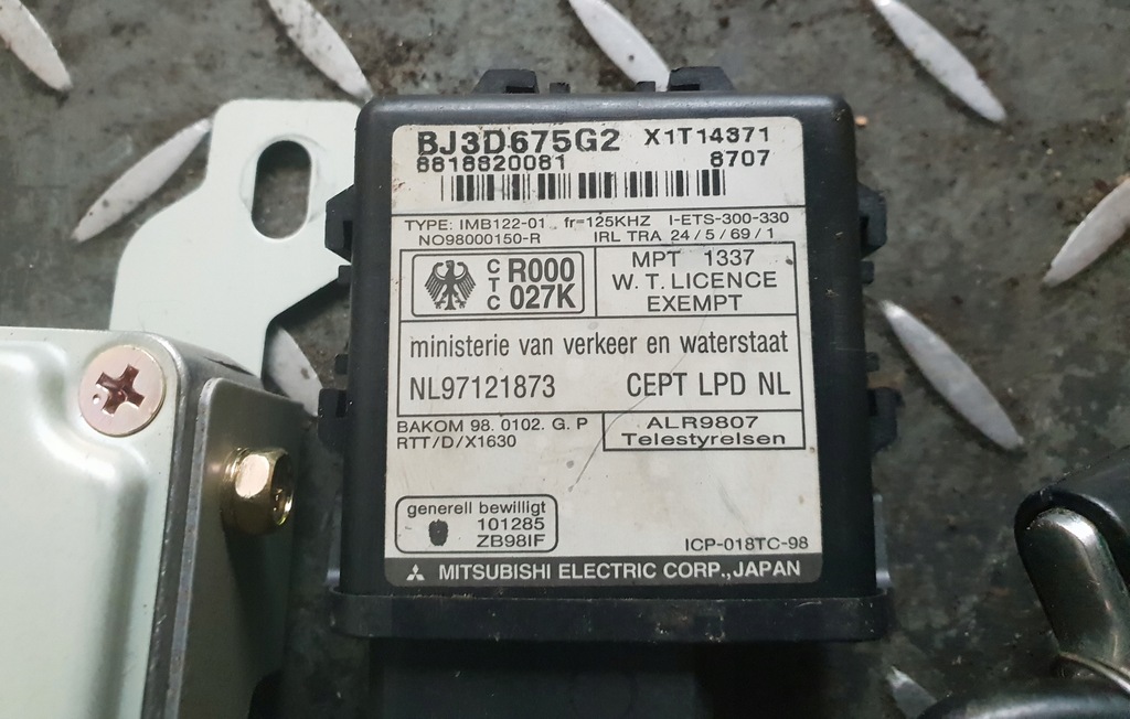 фото №3, Набір стартовий mazda 323f bj 2.0td rf2l18880c