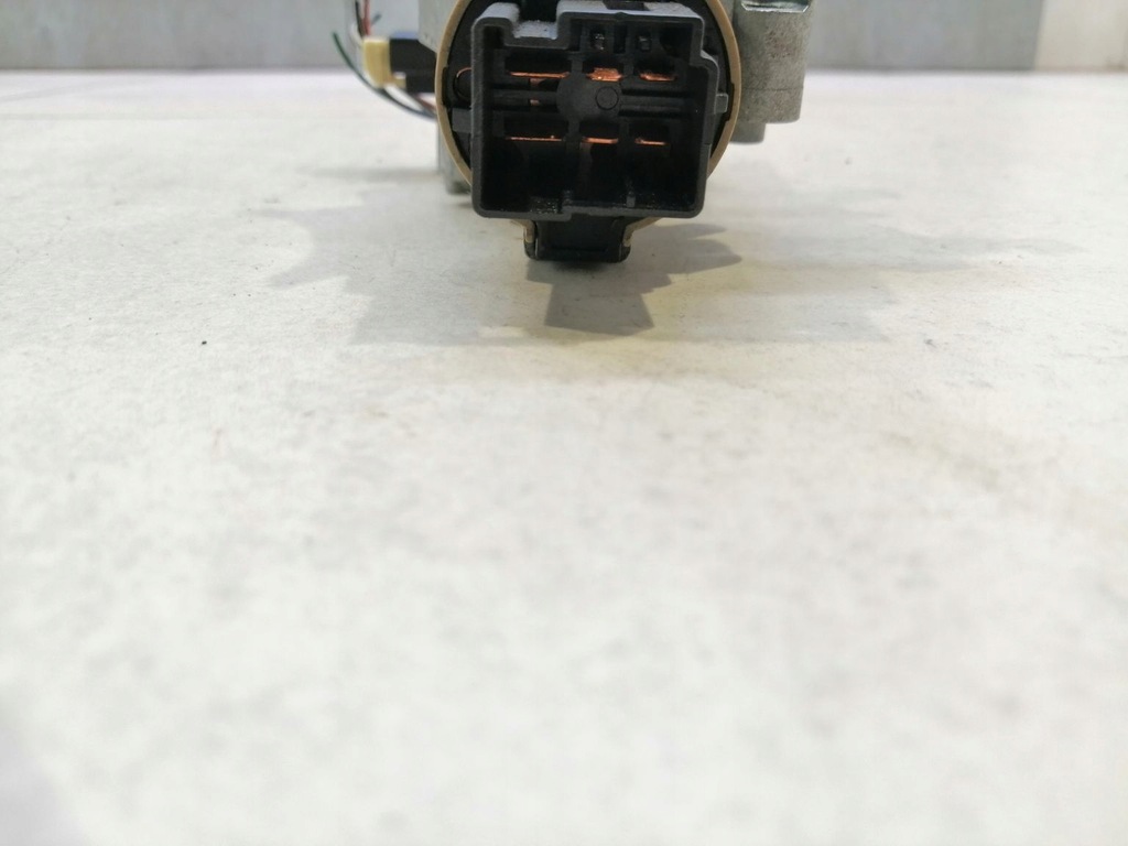 фото №5, Замок зажигания с ключ mazda 6 i 2.0 d gj6a66938a