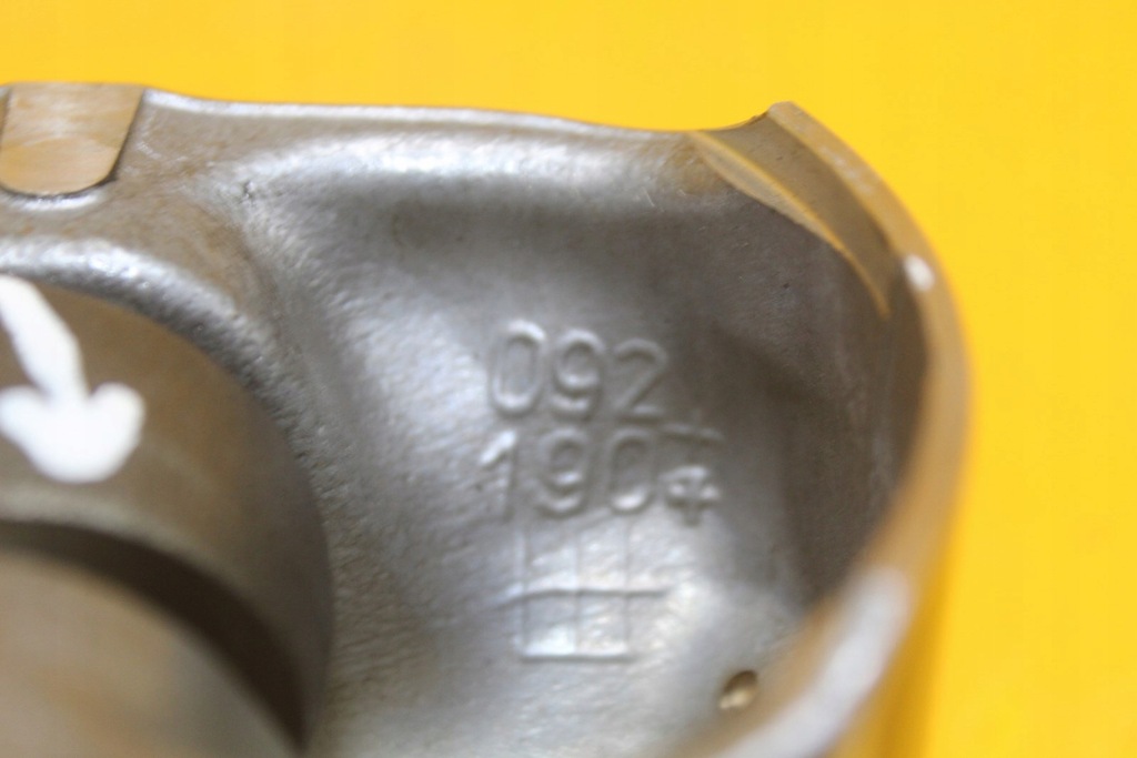 фото №12, Поршень шатун шатун левый jaguar xj x351 508ps 5.0b v8 092190 1295 x15h69