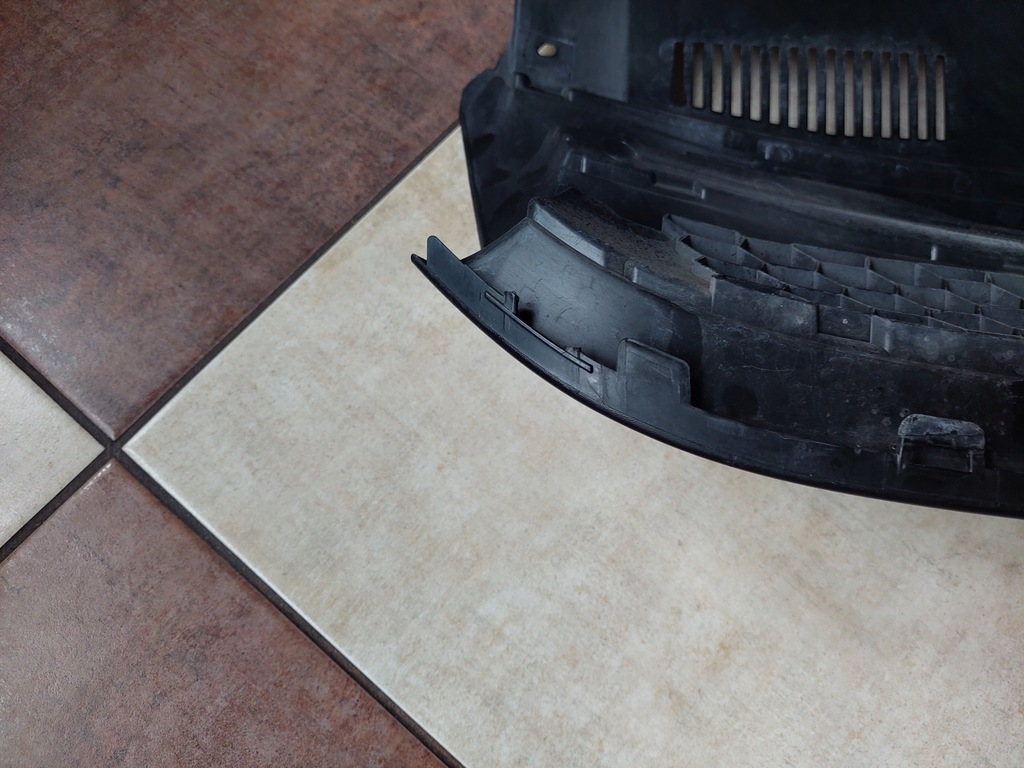 фото №10, Решітка радіатора решітка радіатора - dacia sandero ii - logan ii - 2012