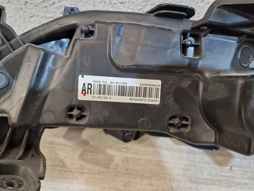 фото №7, Лампа правая mitsubishi eclipse cross lift edm92206010