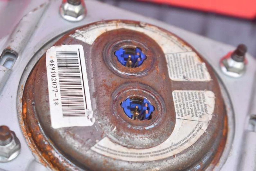 фото №10, Подушка безопасности подушка воздушная пассажира 7030a026 citroen c-crosser 07-13