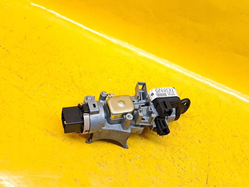 фото №8, Замок запалювання ключ mazda 6 01-08r gj6a