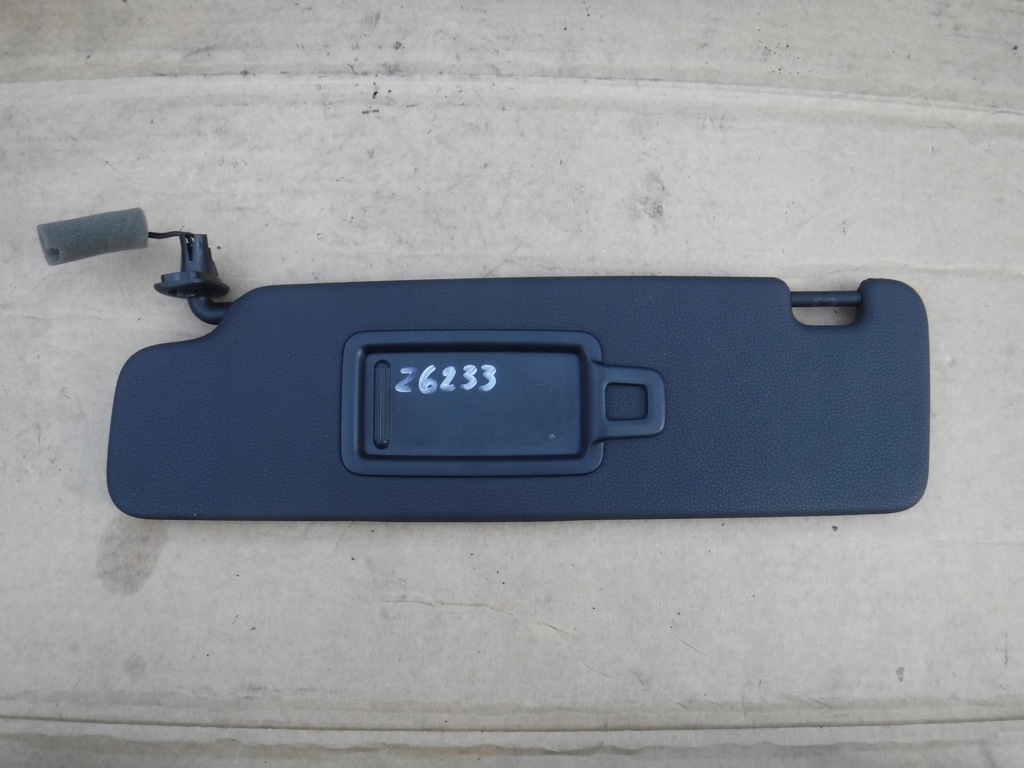 фото №1, Солцезащитный козырёк левая audi tt 8e0972763