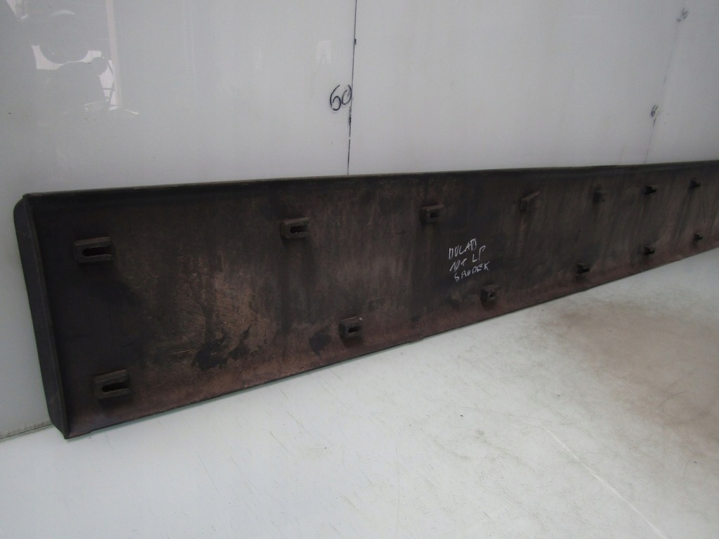 Купити Ducato iii 10r ліва молдинг кузовна бічна середня boxer 1306606070