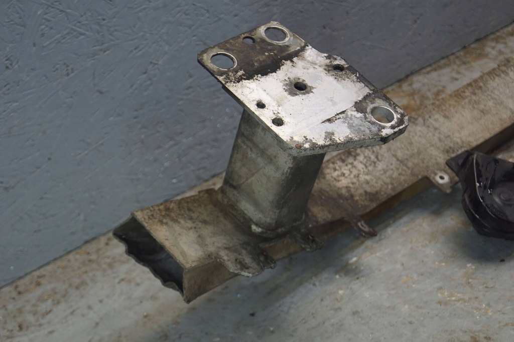 фото №14, Renault scenic iii балка бампера перед y874