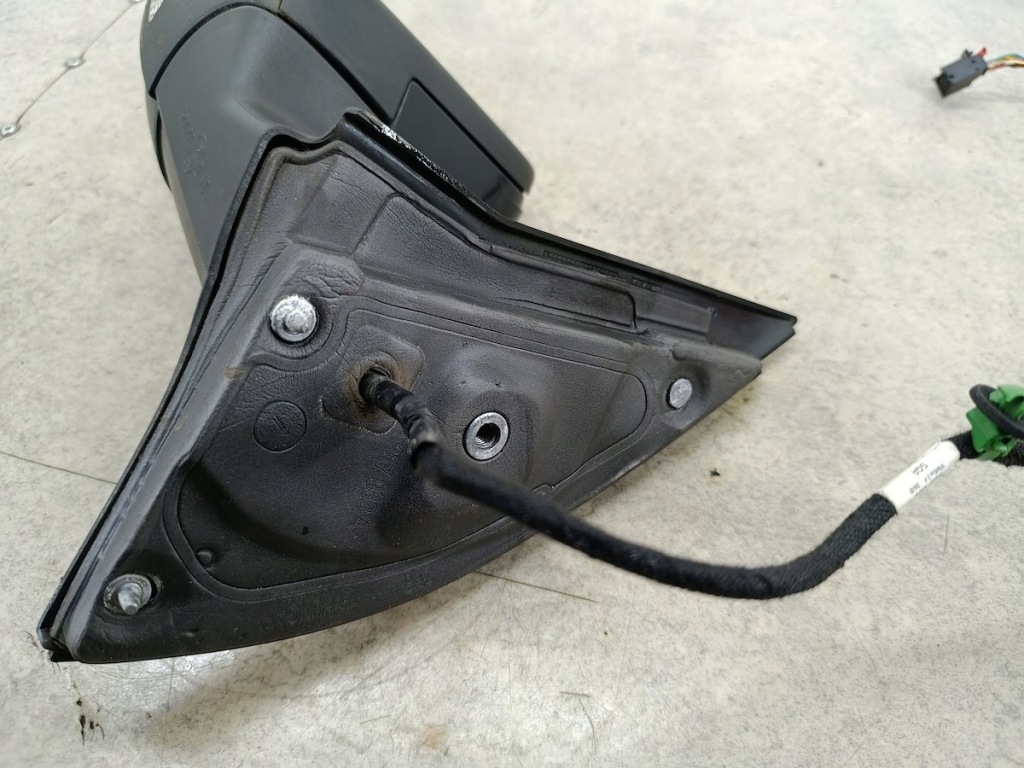Дзеркало ліве vw golf vi l041 Доставка