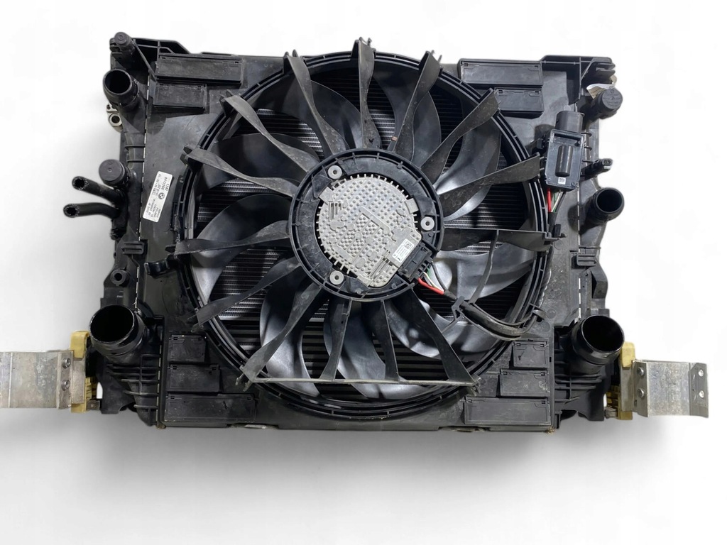 фото №15, Bmw 5 g30 g31 2020 радіатор / комплект