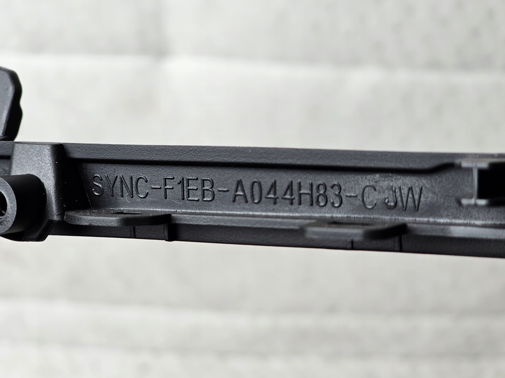 фото №5, Молдинг рамка туннель передач консоли dekor ford focus mk3 синхронизация port usb