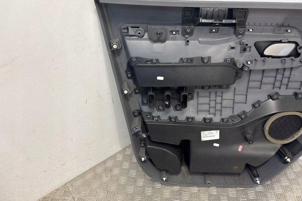 фото №9, Обшивка передних правых дверь peugeot expert фургон 98082243zm 1.6l дизель