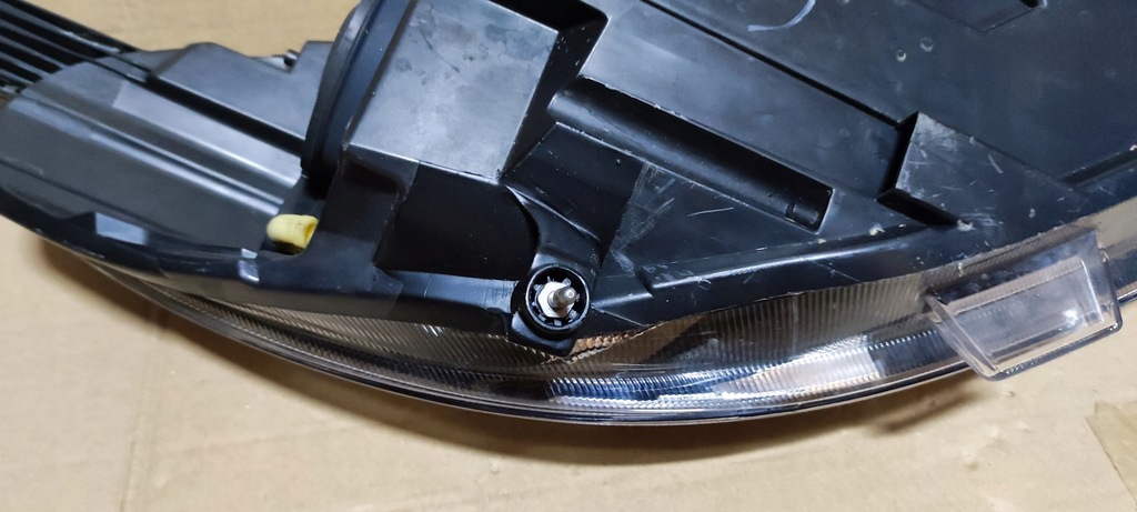 фото №5, Лампа перед ford fiesta mk8