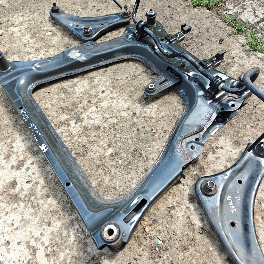 фото №4, Nissan juke f15 1.2 digt 2016r підрамник підрамник підрамник