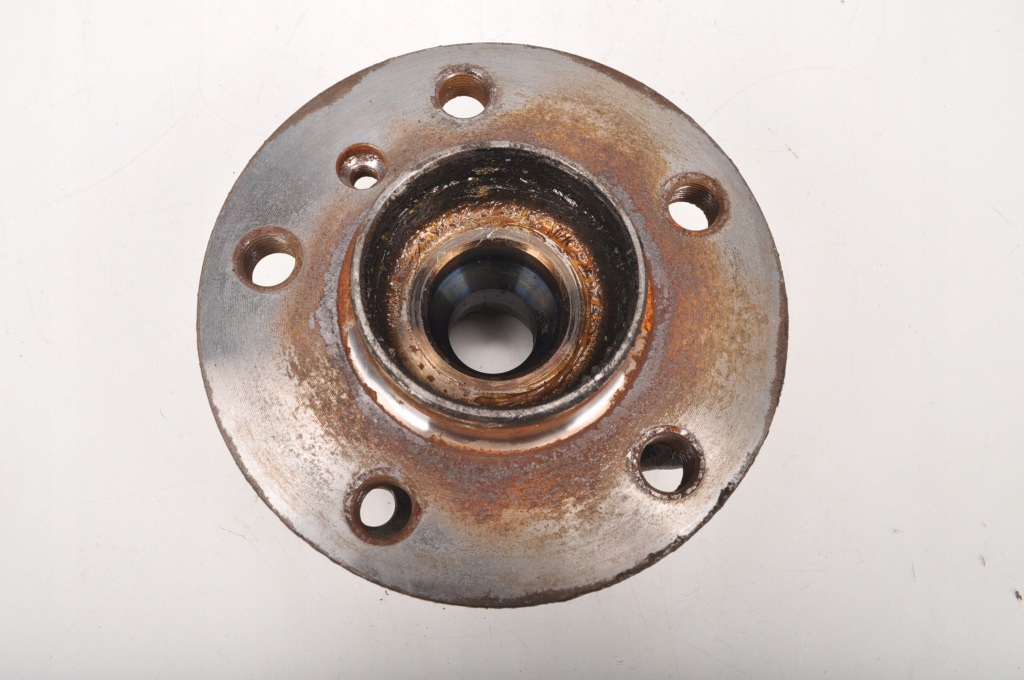 Mini f54 2.0 d ступица левая передняя Доставка