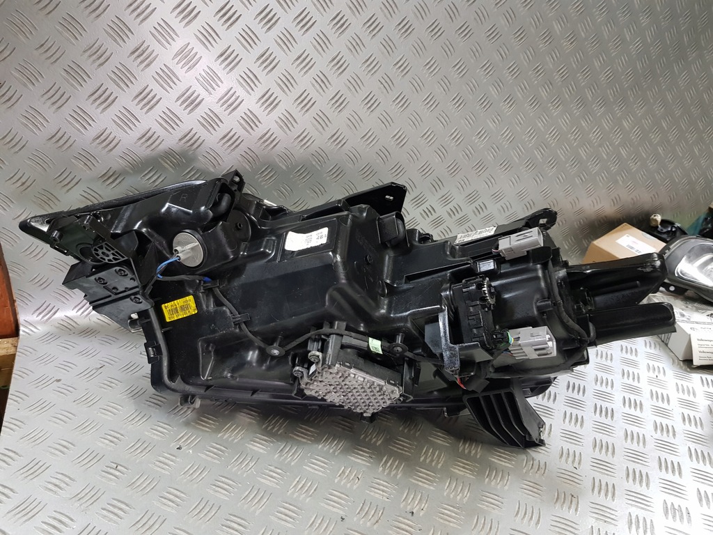 фото №15, Лампа права перед mitsubishi outlander 3 lift