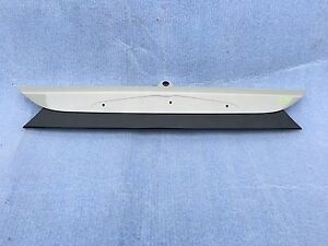 фото №1, Chrysler pacifica 2016 - 2020 накладка задня кришка багажника