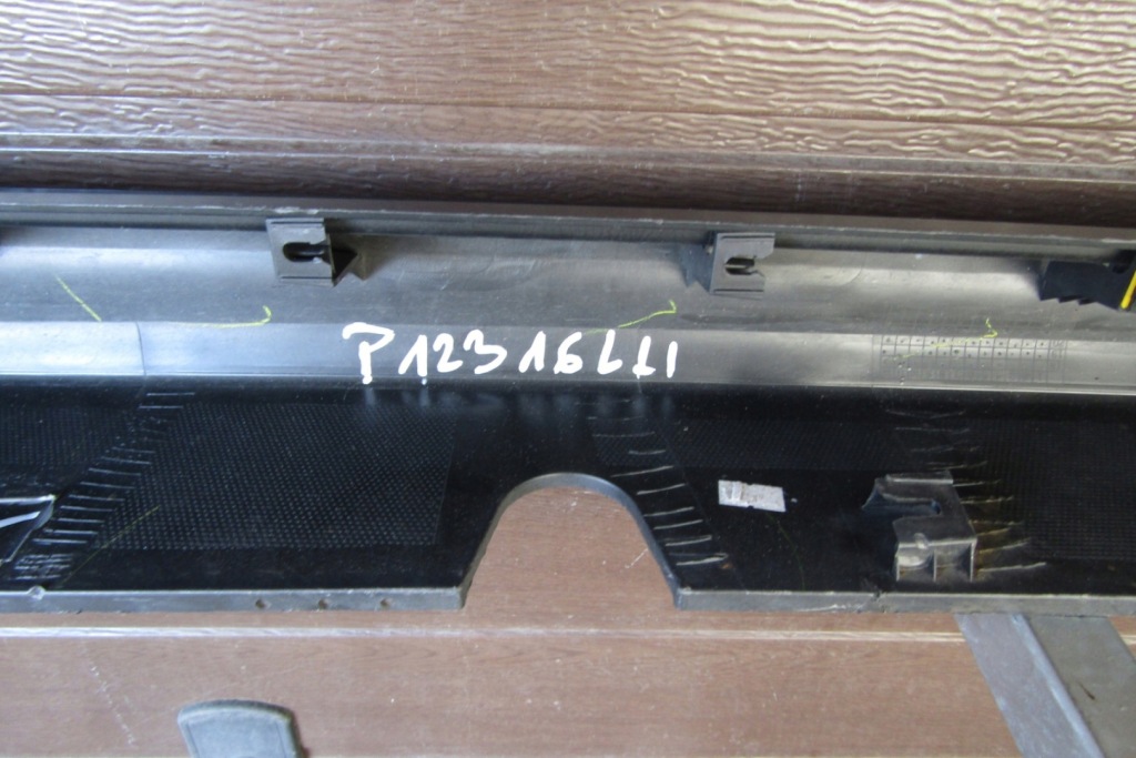 фото №8, Молдинг порог левая hyundai kona electric 18-