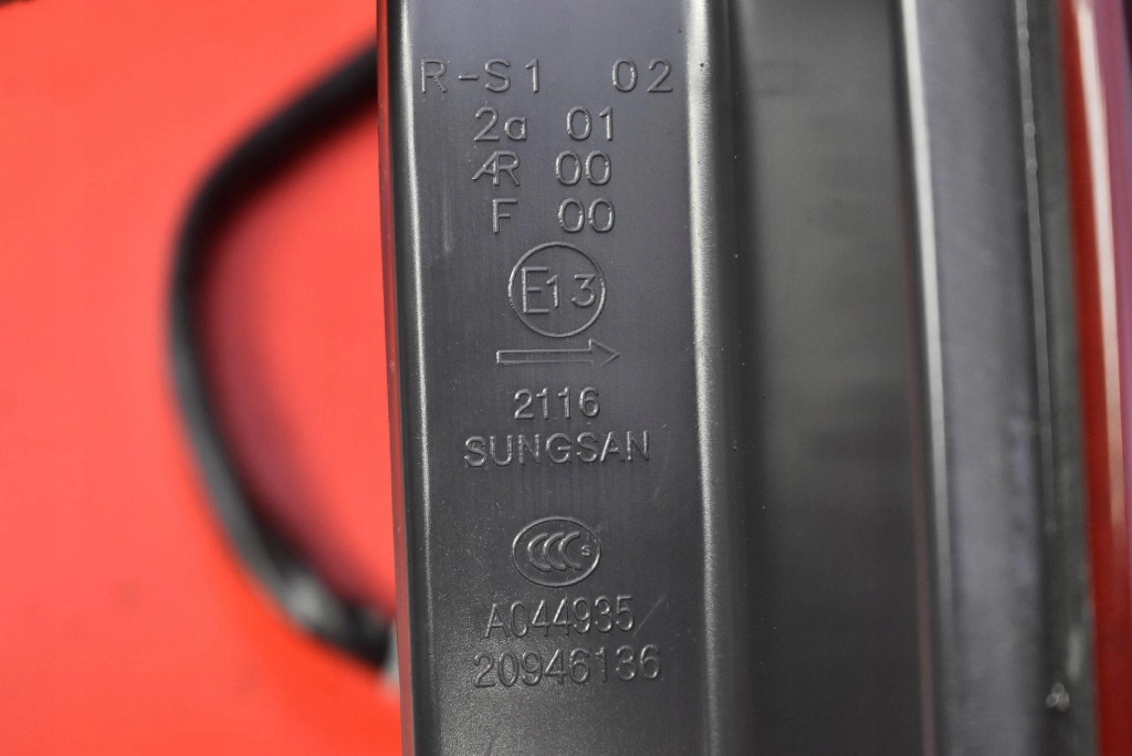 фото №7, Лампа правая задняя задняя 20946136 chevrolet captiva 1 i lift 11-13