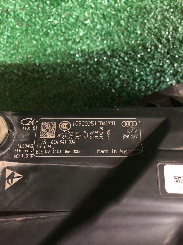 фото №4, Фара правый audi q3 83a