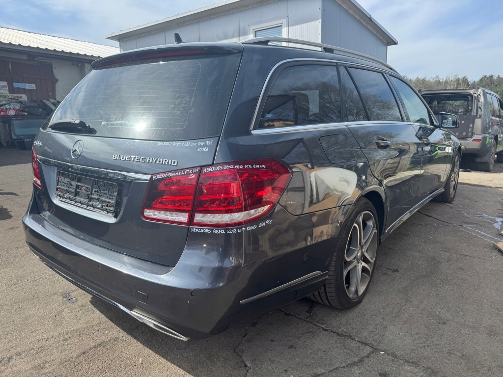 фото №16, Mercedes s212 w212 lift kombi комплект сидений обшивка дверей обшивки сиденья заднее сиденье