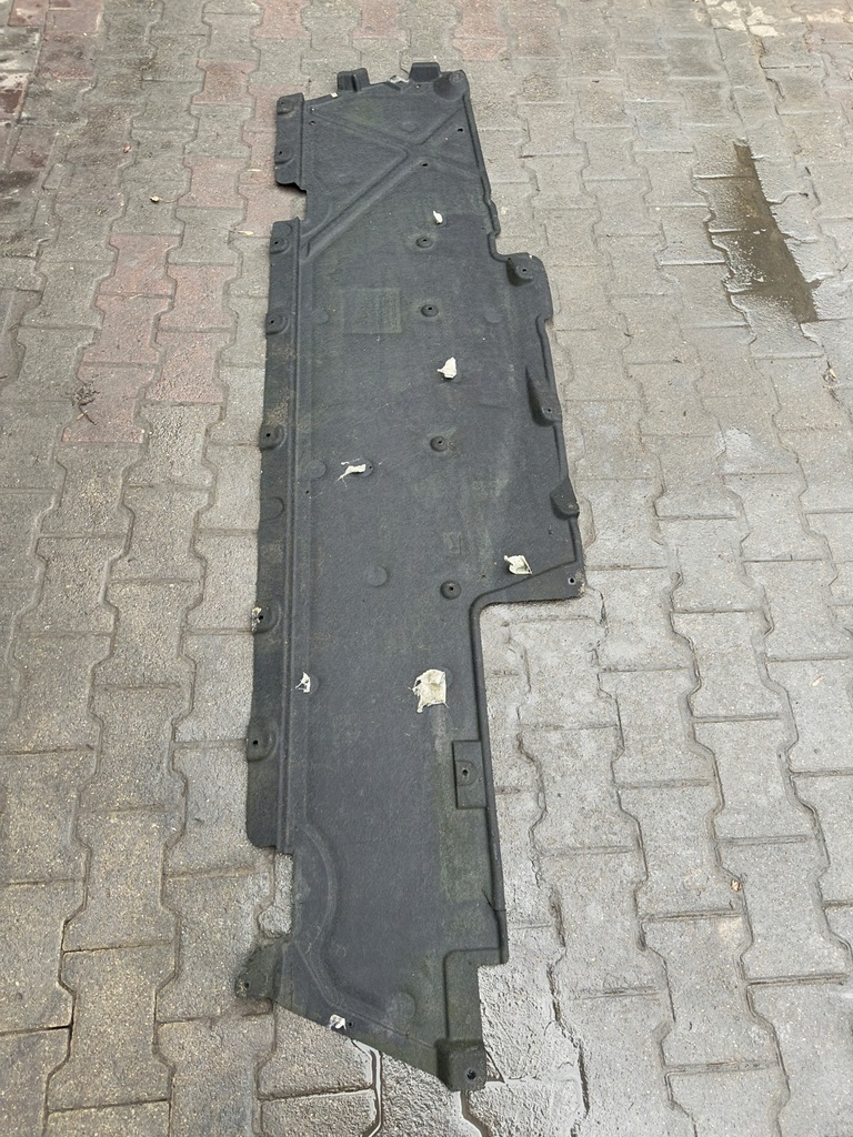 фото №1, Mercedes s 222 защита подвеска правая 2226801407