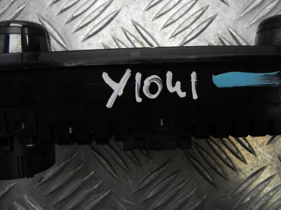 фото №8, Блок управления автоматической кондиционера bmw 7 2011 9228395