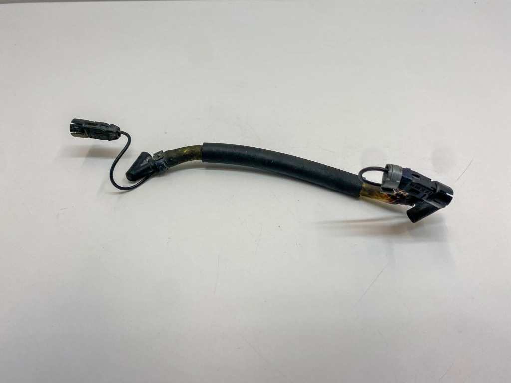 Купити Шланг насоса омивача mercedes-benz sl r129 a1298600762 21751673