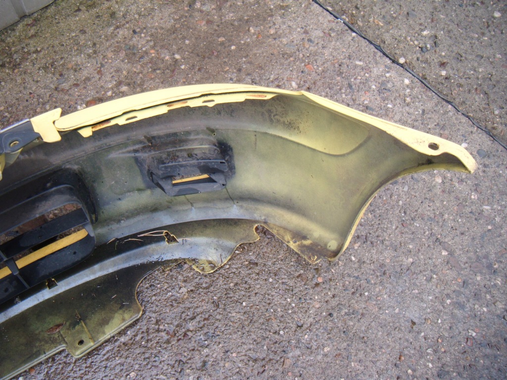 Honda logo 96-01 1.3 бампер передній з решітка Недорого