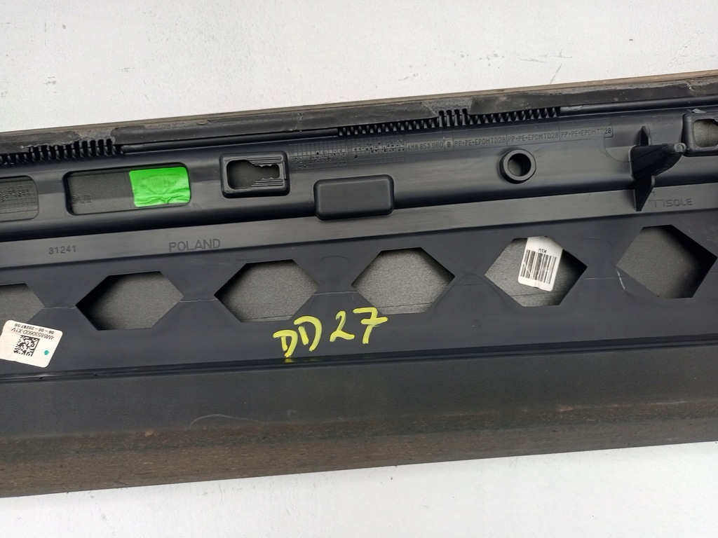 фото №14, Audi q8 sq8 4m8 2018- молдинг дверь правая правый перед 4m8853960d ÷