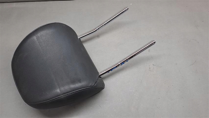 фото №1, Подголовник перед передний audi a5 8t